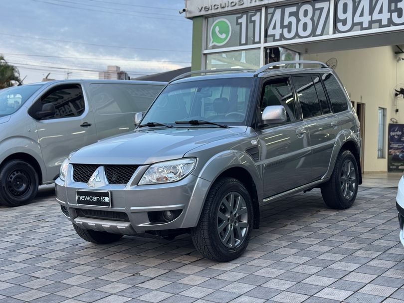 Mitsubishi Pajero TR4 2.0 Flex 16V 4X2 Aut.