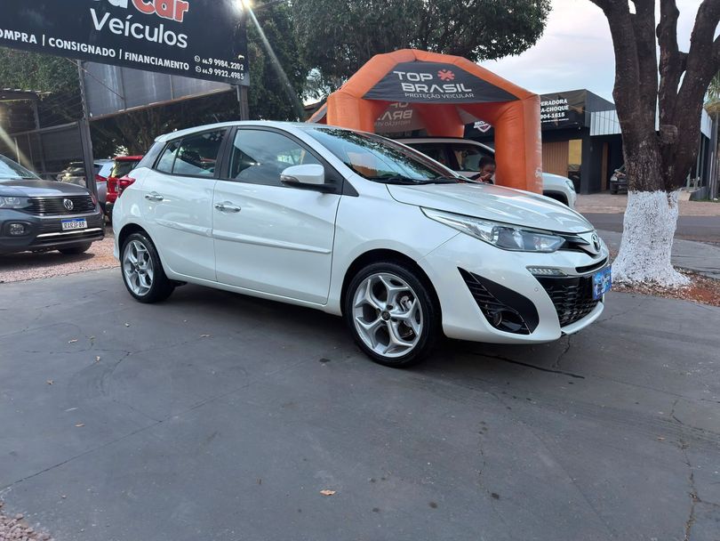 Toyota YARIS XLS 1.5 Flex 16V 5p Aut.
