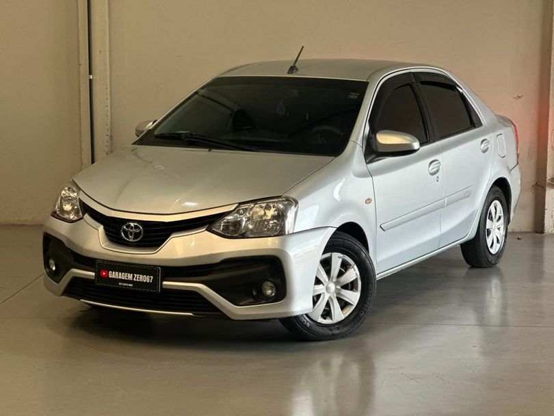 Toyota ETIOS XS Sedan 1.5 Flex 16V 4p Aut.