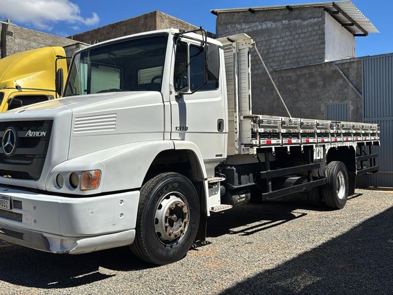 MERCEDES-BENZ Atron 1319 2p (diesel) (E5)