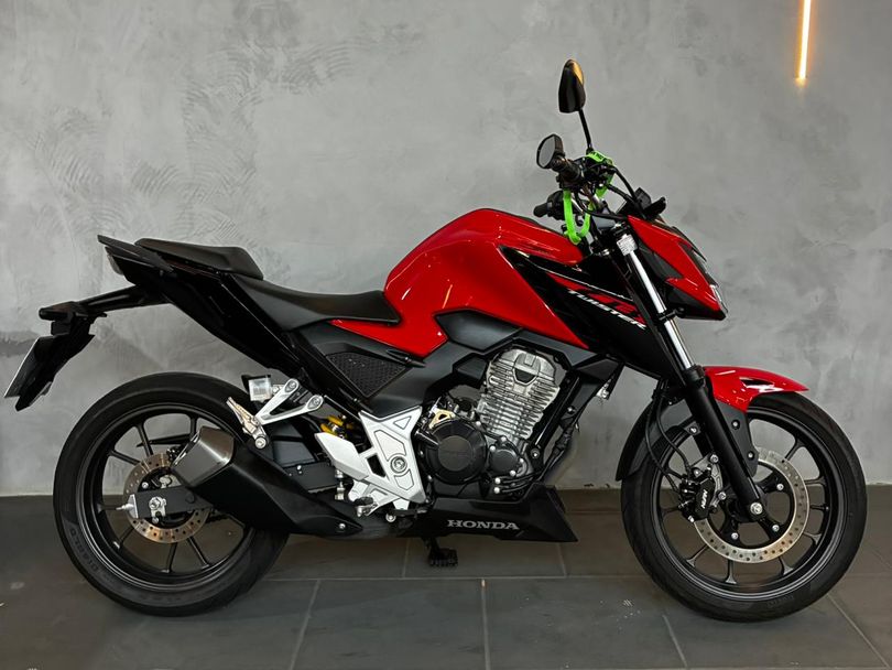 HONDA CB 300F Twister Flex