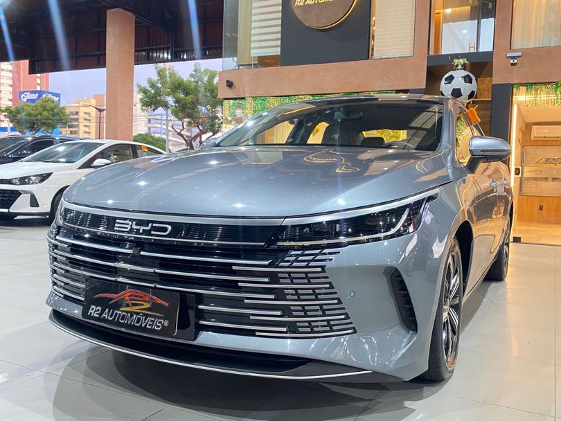 BYD King GL 1.5 16V Aut. (Hibrido)