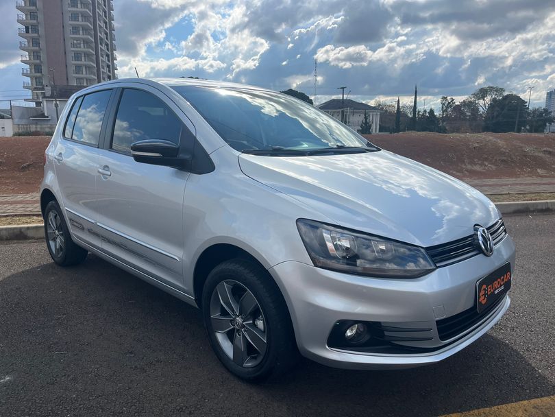 VolksWagen Fox Connect 1.6 Flex 8V 5p