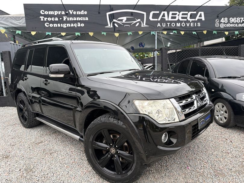 Mitsubishi Pajero HPE Full 3.2 4x4 T.I.Dies. 5p Aut
