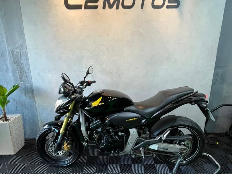 HONDA CB 600F HORNET