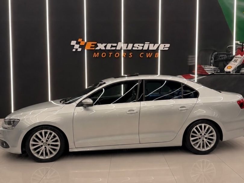 VolksWagen JETTA Highline 2.0 TSI 16V 4p Tiptronic