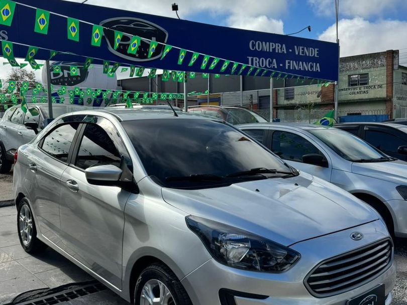 Ford Ka 1.5 Sedan SE 12V Flex 4p Mec.