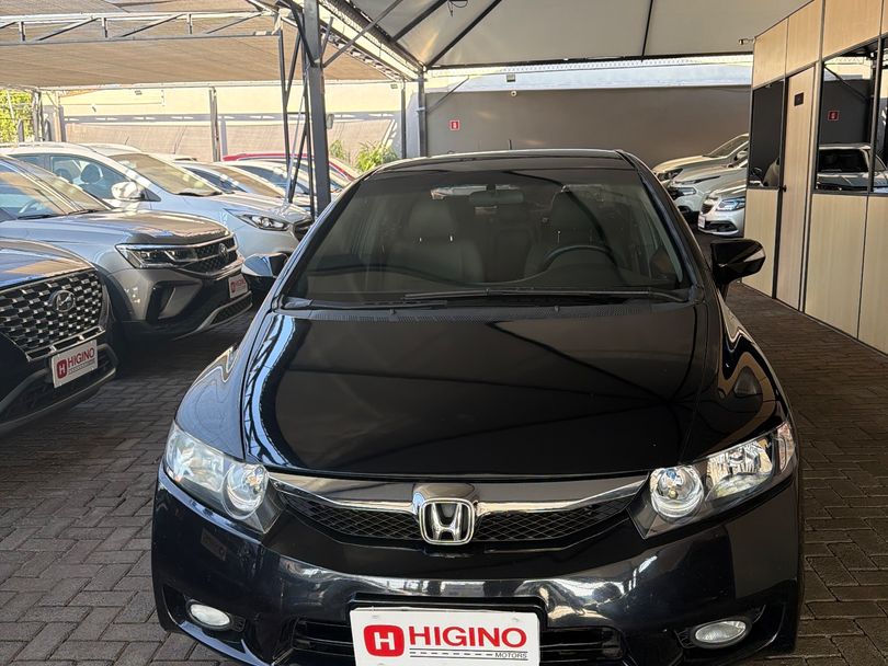 Honda Civic Sedan LXS 1.8/1.8 Flex 16V Aut. 4p