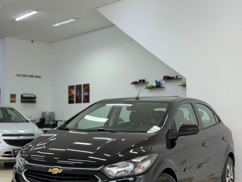 Chevrolet ONIX HATCH LT 1.0 8V FlexPower 5p Mec.