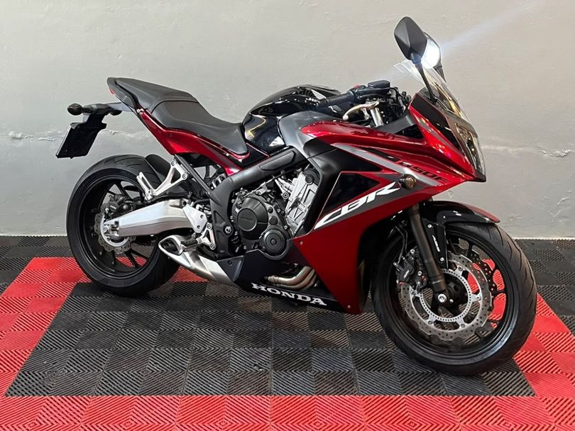HONDA CBR 650F