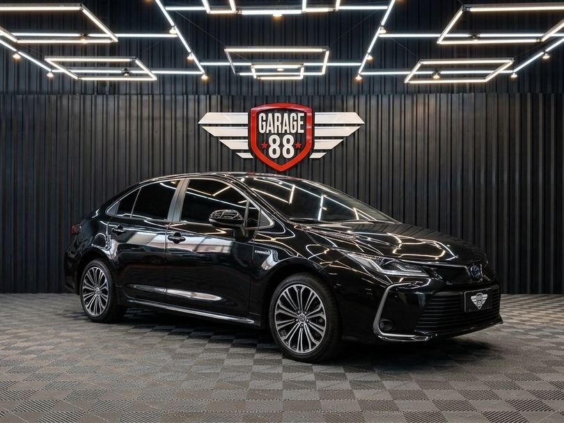 Toyota Corolla Altis 1.8 16V Aut. (Híbrido)