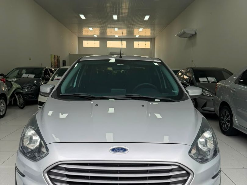 Ford Ka 1.5 Sedan SE 12V Flex 4p Mec.