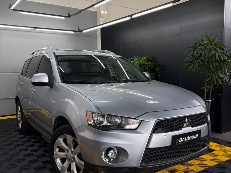 Mitsubishi OUTLANDER 3.0/ GT 3.0 V6 Aut.