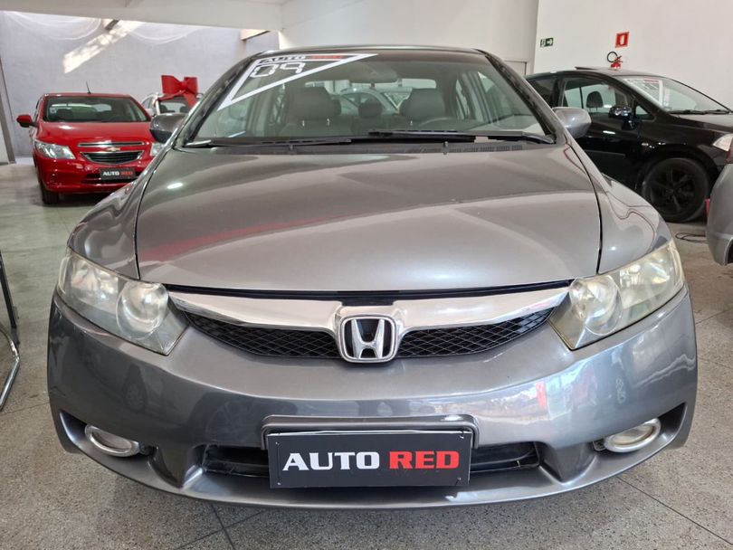 Honda Civic Sedan LXS 1.8/1.8 Flex 16V Aut. 4p
