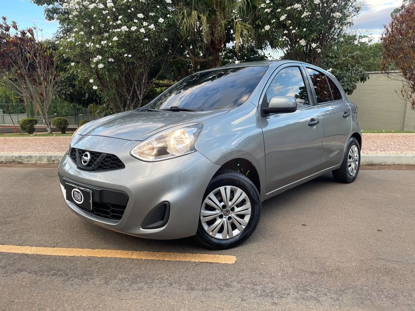 Nissan MARCH 1.0 12V Flex 5p