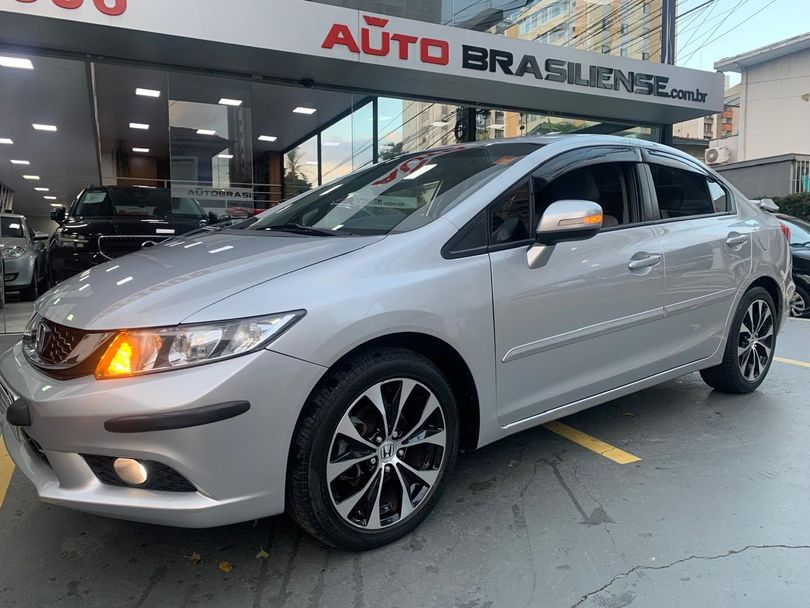 Honda Civic Sedan LXR 2.0 Flexone 16V Aut. 4p