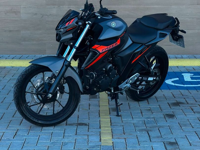 YAMAHA FZ25 250 FAZER CONNECTED
