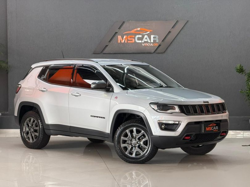 Jeep COMPASS TRAILHAWK 2.0 4x4 Dies. 16V Aut.