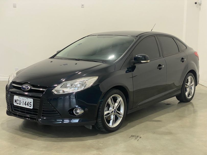 Ford Focus 2.0 16V/SE/SE Plus Flex 5p Aut.