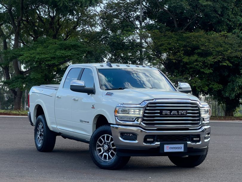 RAM 3500 LIMITED LONGHORN 6.7 TB CD Diesel