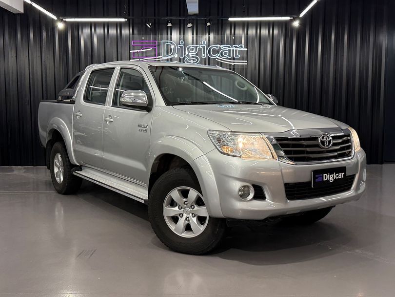 Toyota Hilux CD SRV 4x4 2.7 Flex 16V Aut.