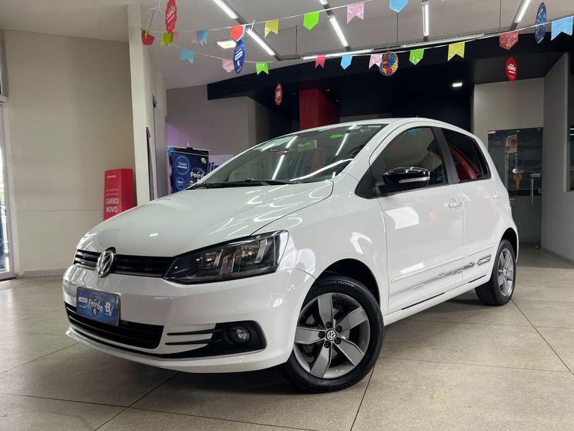 VolksWagen Fox Connect 1.6 Flex 8V 5p