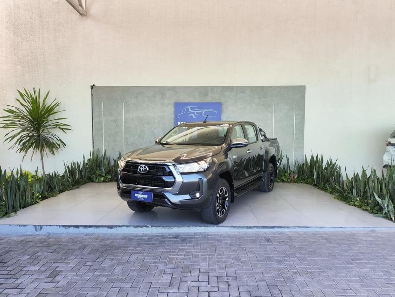 Toyota Hilux CD SRV 4x4 2.8 TDI Diesel Aut.