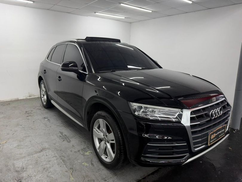 Audi Q5 Ambiente 2.0 TFSI Quattro S tronic