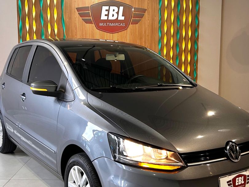 VolksWagen Fox Connect 1.6 Flex 8V 5p