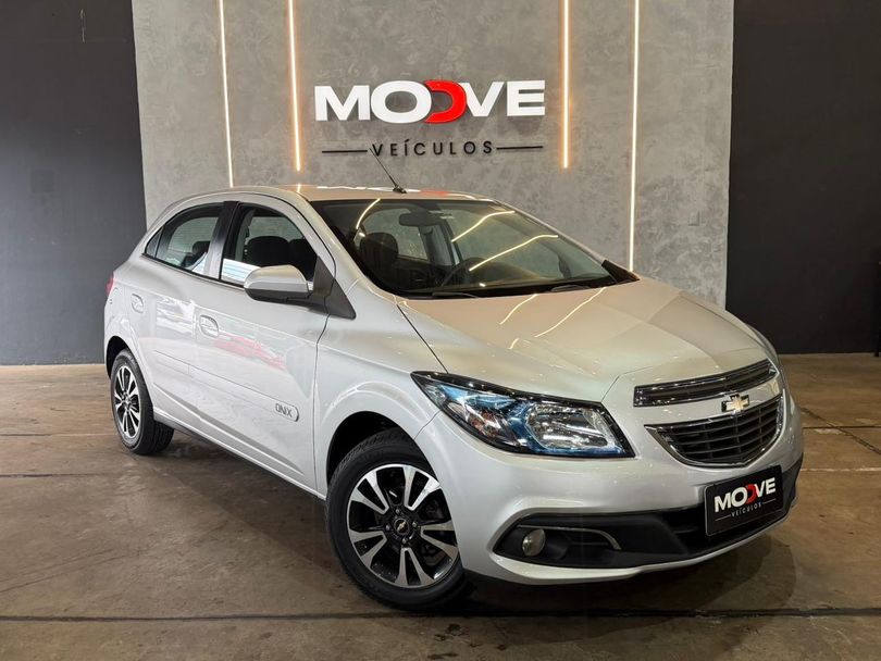 Chevrolet ONIX HATCH LTZ 1.4 8V FlexPower 5p Mec.