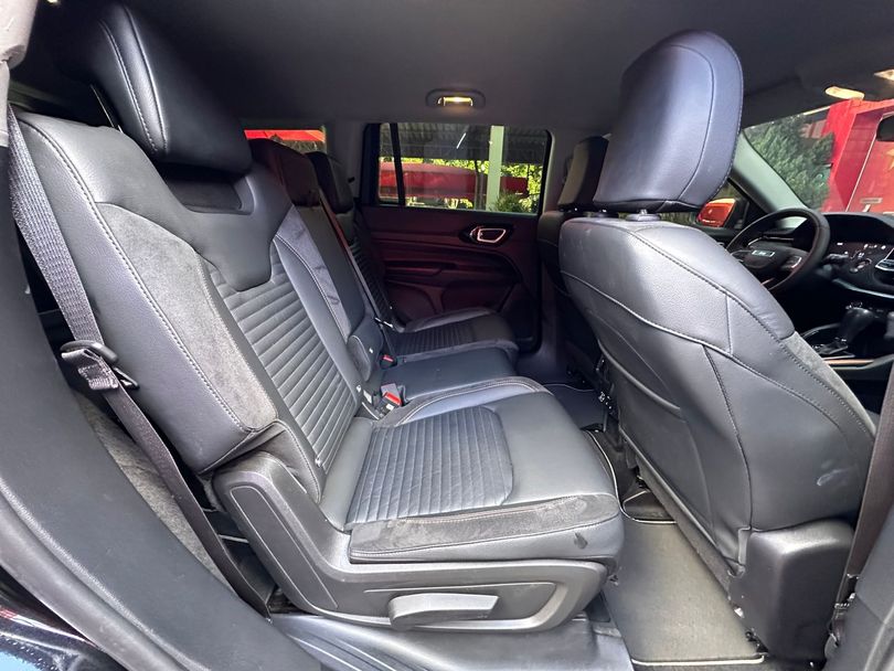 Jeep Commander Limited T270 1.3 TB Flex Aut.