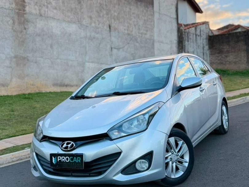 Hyundai HB20S Premium 1.6 Flex 16V Mec. 4p