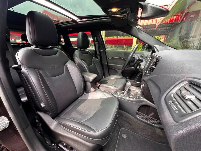 Jeep COMPASS S 2.0 4x4 TB 16V Diesel Aut.
