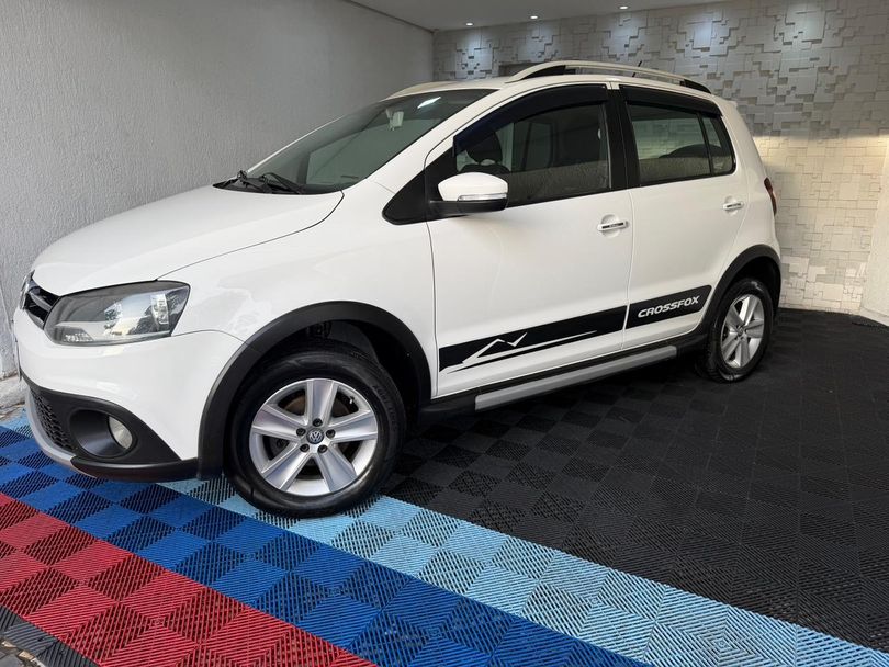 VolksWagen CROSSFOX 1.6 Mi Total Flex 8V 5p