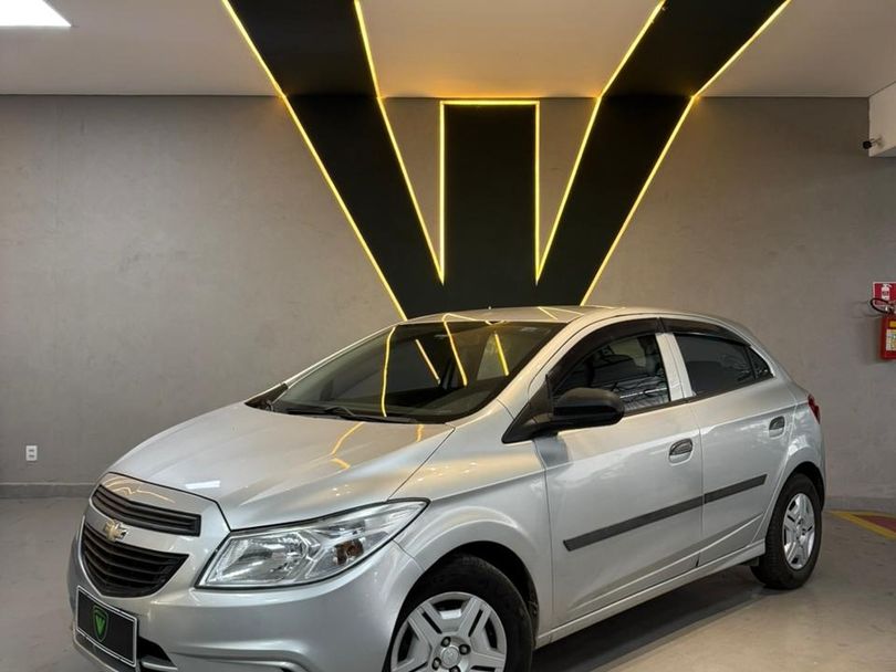 Chevrolet ONIX HATCH Joy 1.0 8V Flex 5p Mec.