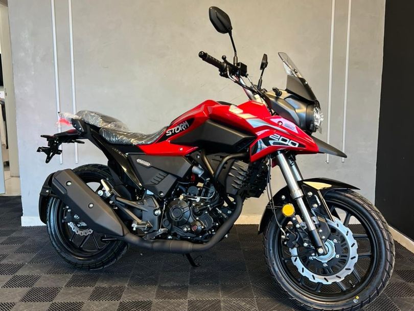 SHINERAY STORM 200 EFI