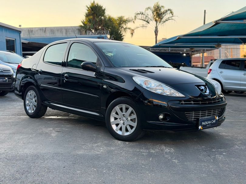 Peugeot 207 Sedan Passion XS 1.6 Flex 16V 4p