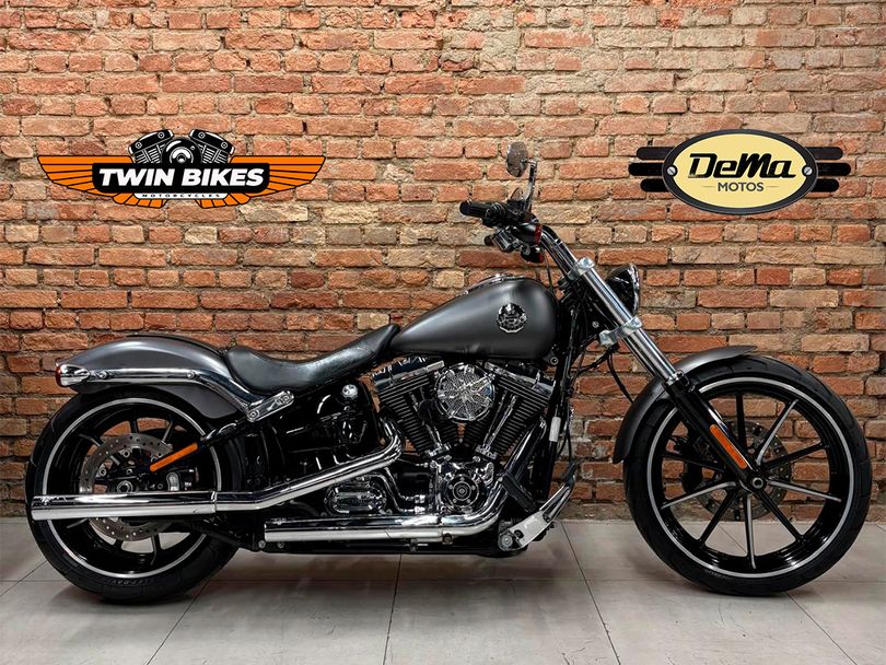 Harley SOFTAIL BREAKOUT FXSB