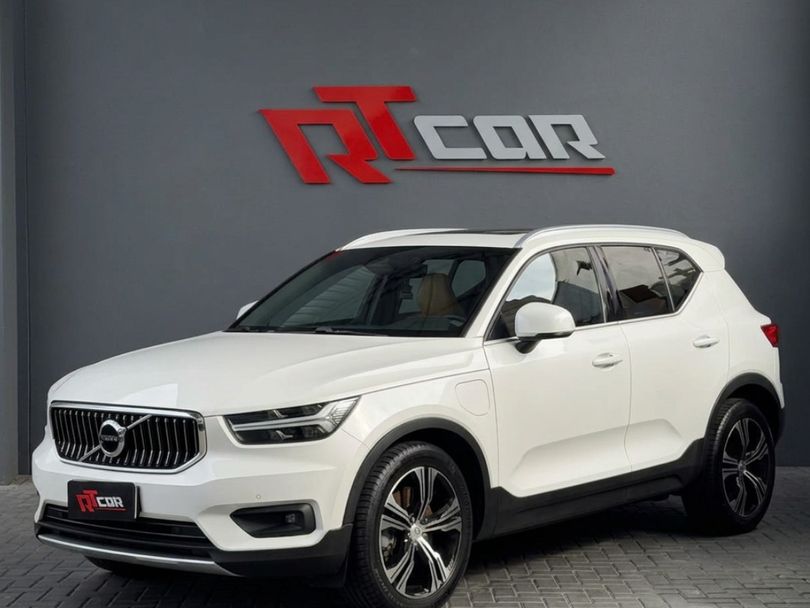 Volvo XC 40 T-5 INSCRIPTION 1.5 FWD (Híbrido)