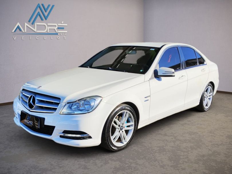 Mercedes C-180 CGI Touring 1.8 16V Aut.
