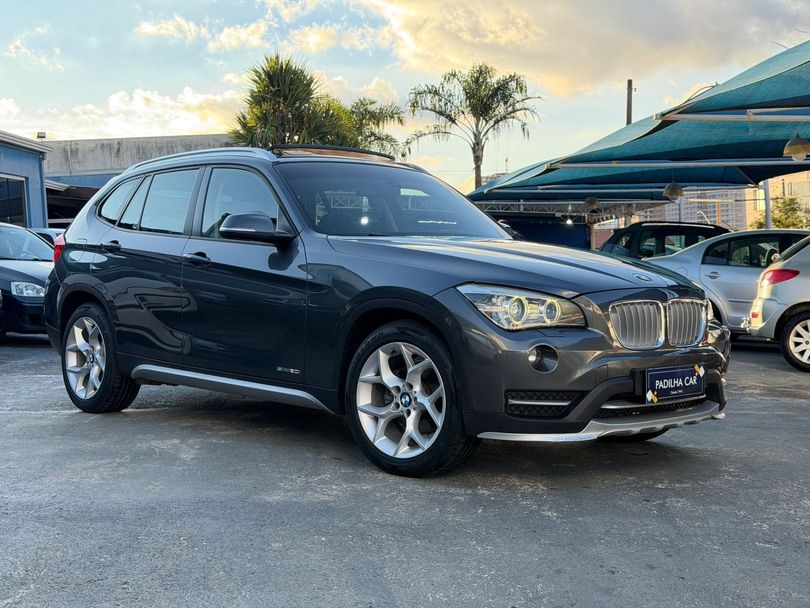 BMW X1 SDRIVE 20i X-Line 2.0 TB Active Flex