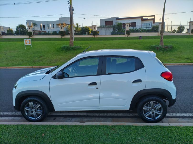 Renault KWID Intense 1.0 Flex 12V 5p Mec.