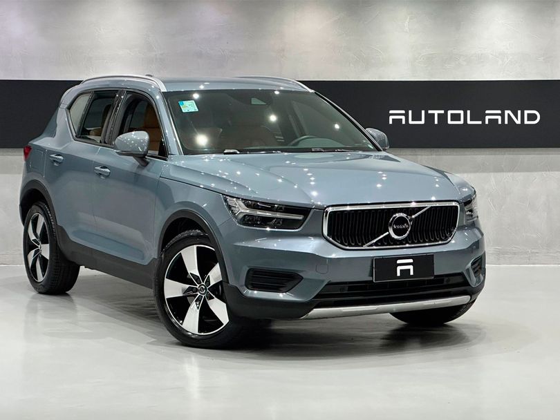 Volvo XC 40 T-5 MOMENTUM 2.0 252cv AWD