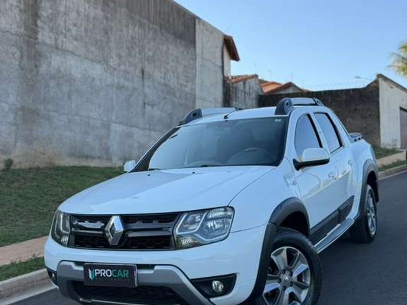 Renault DUSTER OROCH Dyna. 2.0 Flex 16V Aut.