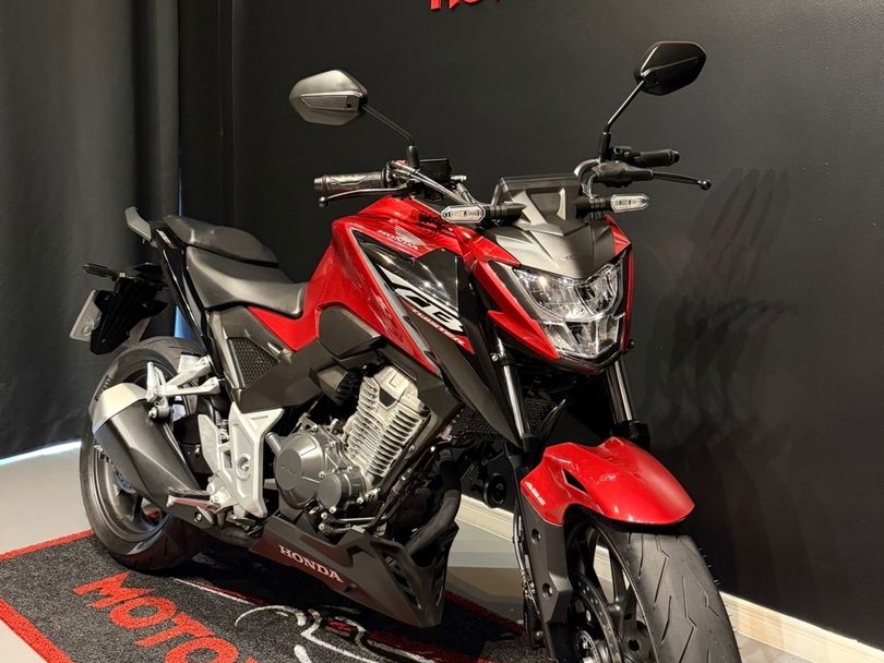 HONDA CB 300F Twister Flex