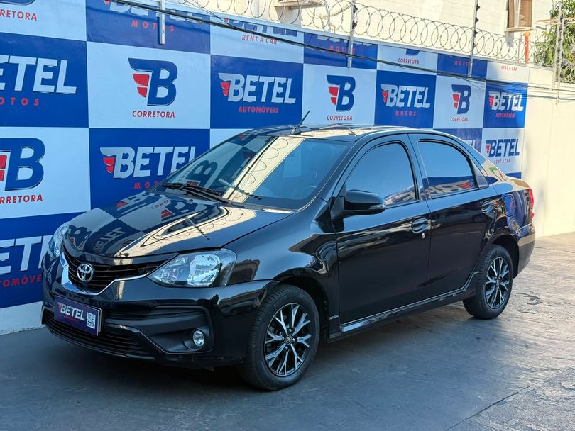Toyota ETIOS PLATINUM 1.5 Flex 16V 4p Aut.