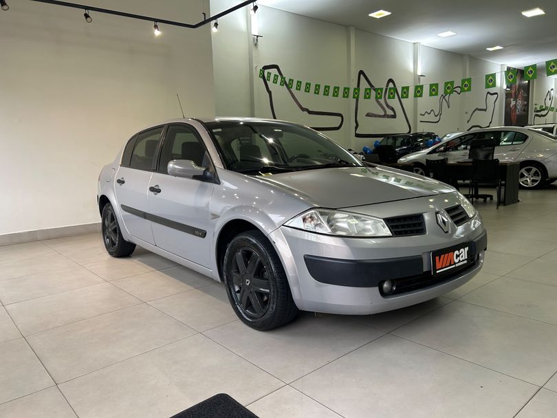 Renault Megane Sedan Expression Hi-Flex 1.6 16V