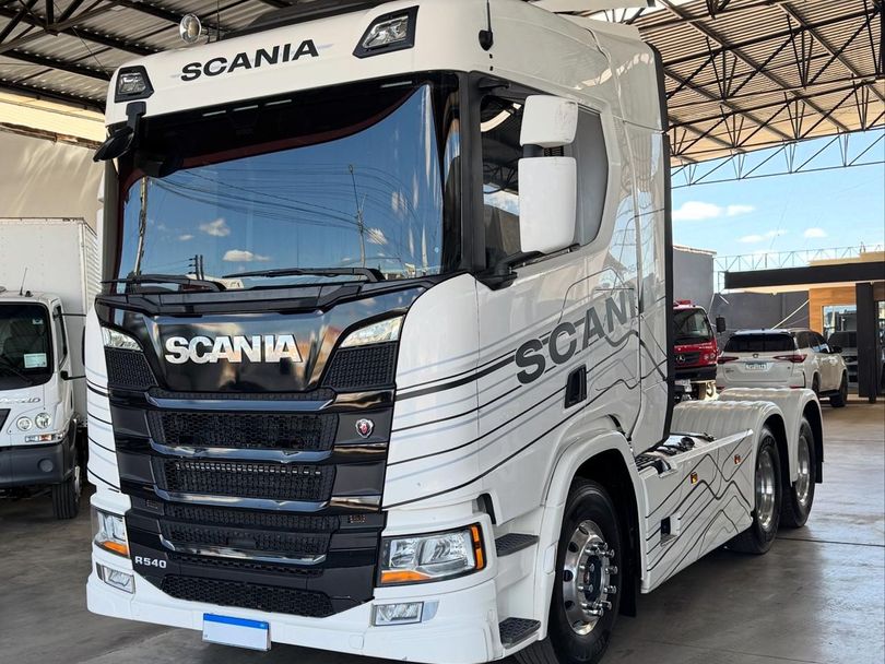 SCANIA R-540 A 6x4 2p (diesel)(E5)