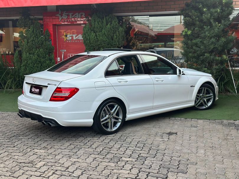 Mercedes C-63 AMG 6.2 V8 Aut.