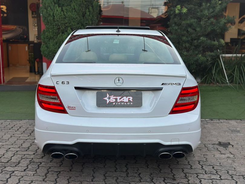 Mercedes C-63 AMG 6.2 V8 Aut.